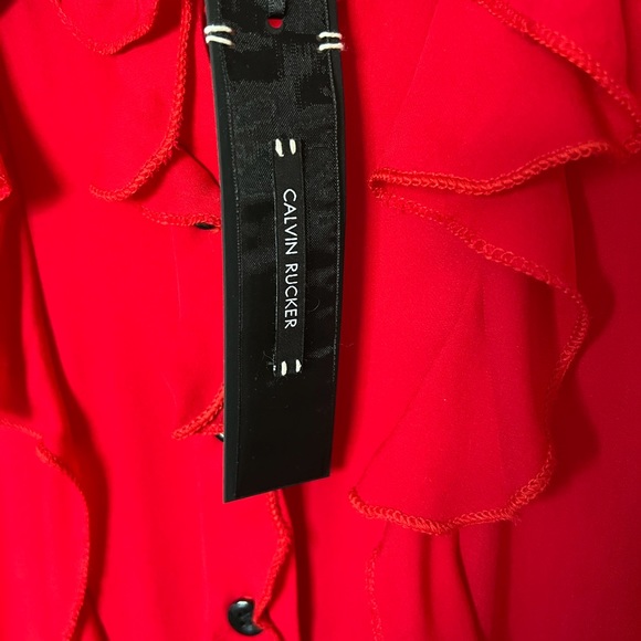 Calvin Rucker Be Near Me Cold Shoulder Ruffle Top - Picture 6 of 9